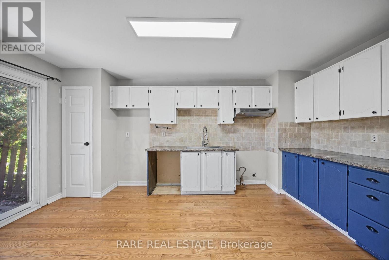 17 Glaceport Avenue Property Photo 7
