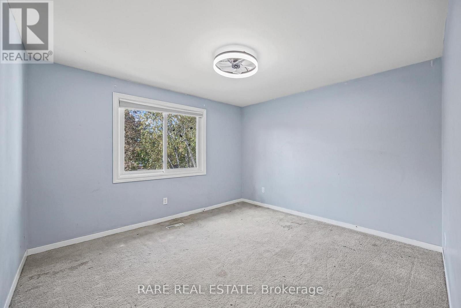 17 Glaceport Avenue Property Photo 17