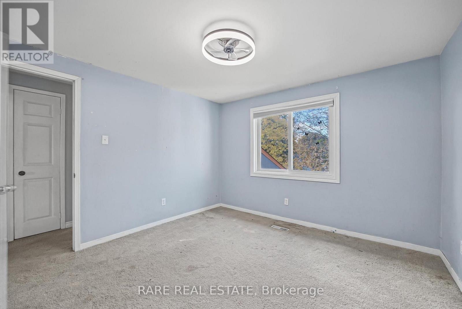 17 Glaceport Avenue Property Photo 19