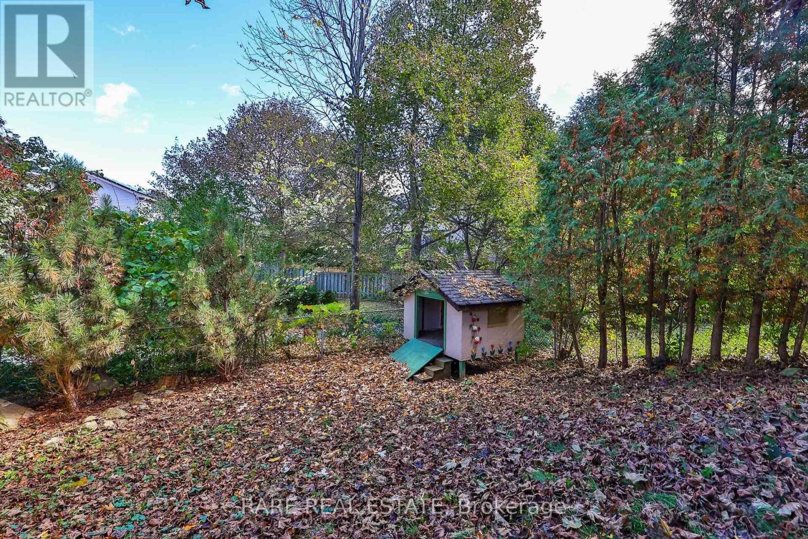 17 Glaceport Avenue Property Photo 30