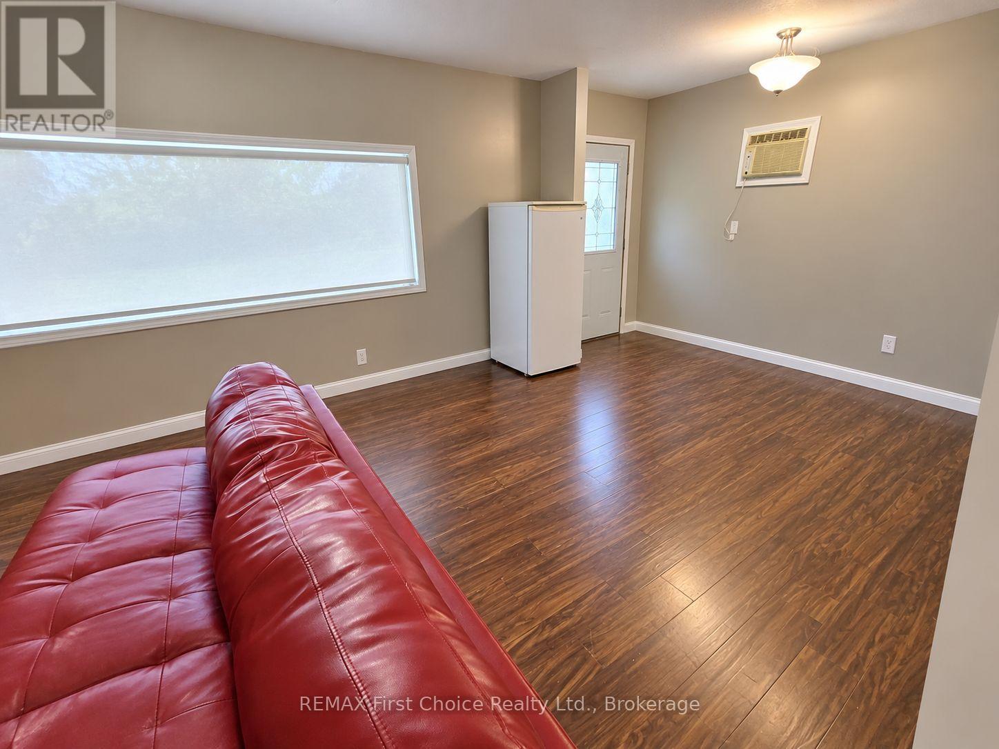 216 Second Street Street Property Photo 2