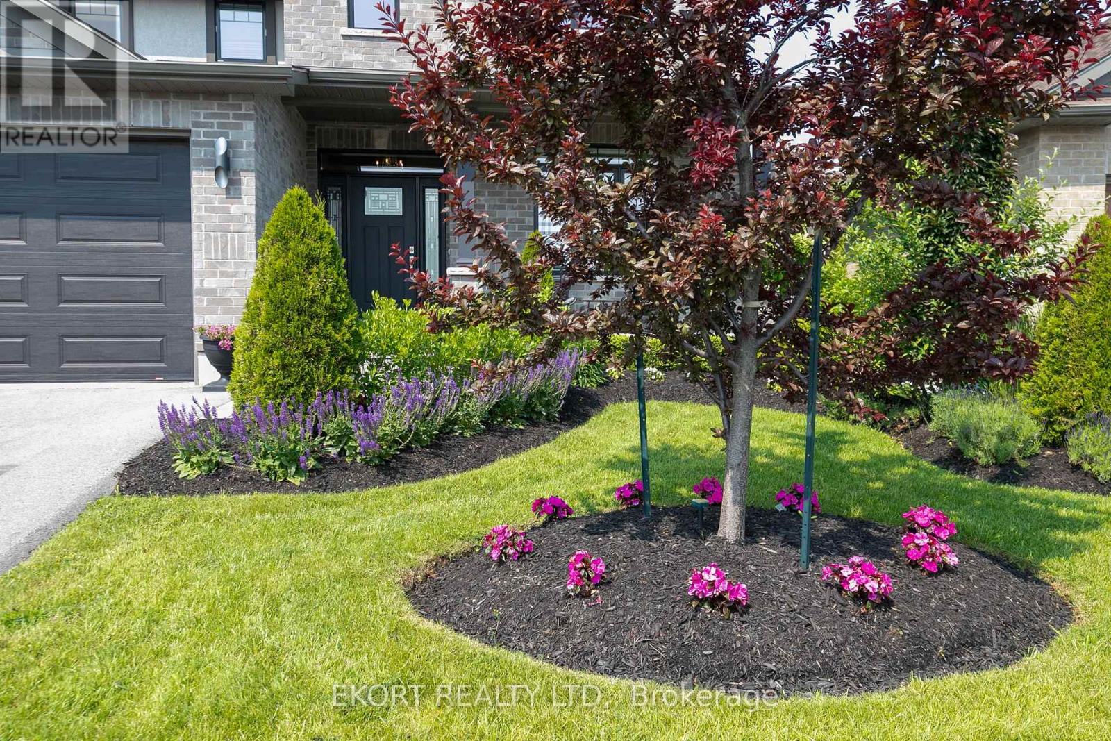 61 Hampton Ridge Drive Property Photo 39