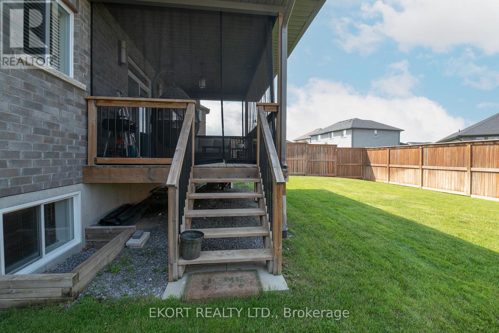 61 Hampton Ridge Drive Property Photo 43