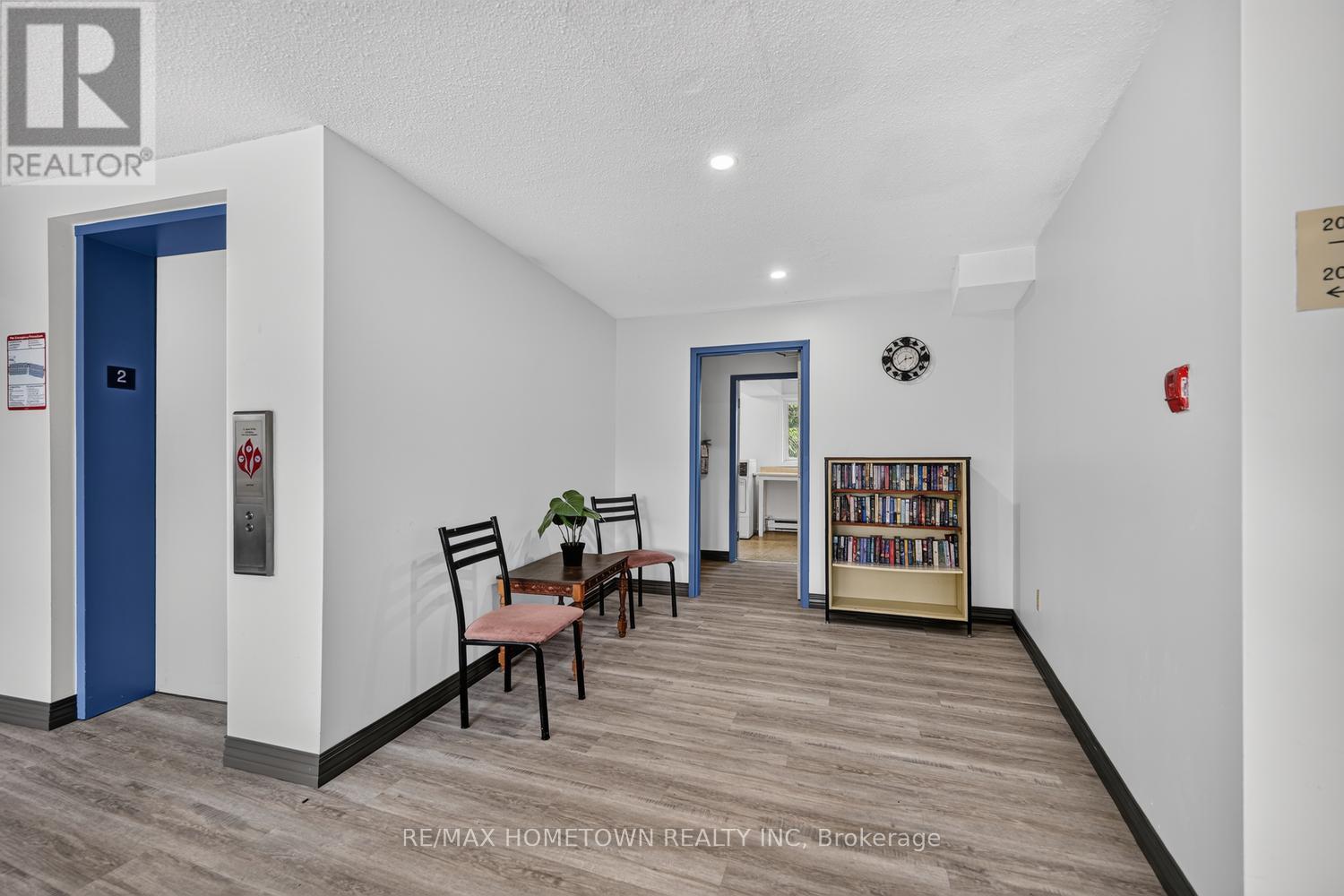 209 - 820 Laurier Boulevard Property Photo 24