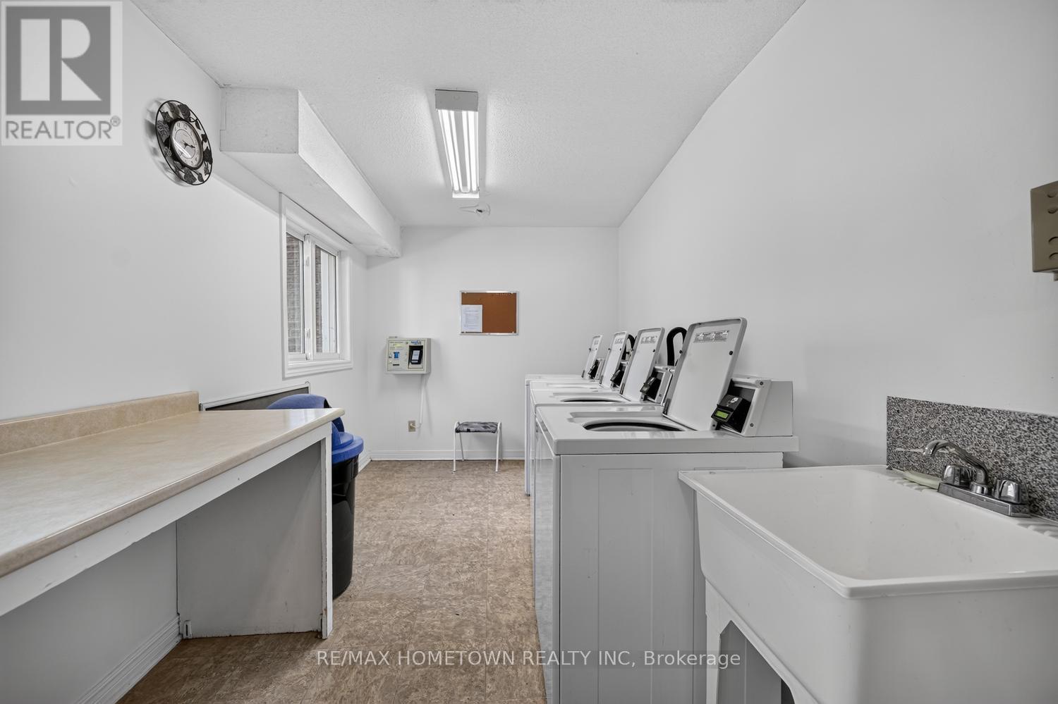 209 - 820 Laurier Boulevard Property Photo 26