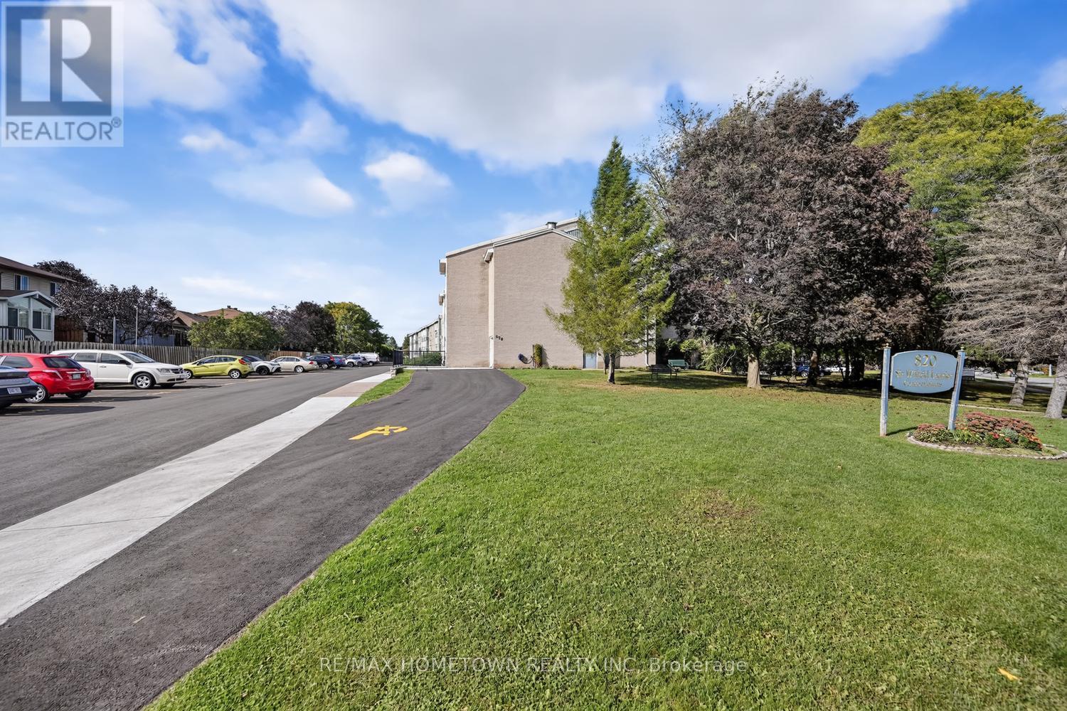 209 - 820 Laurier Boulevard Property Photo 29