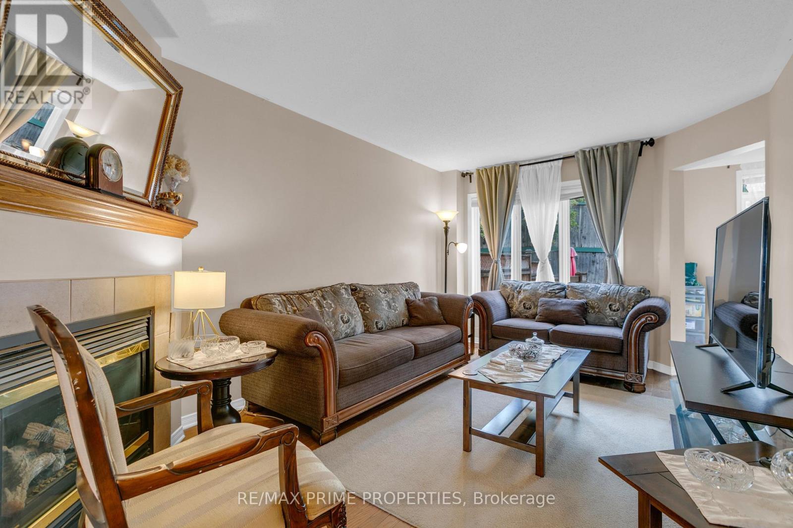 33 Inverkip Avenue Property Photo 6