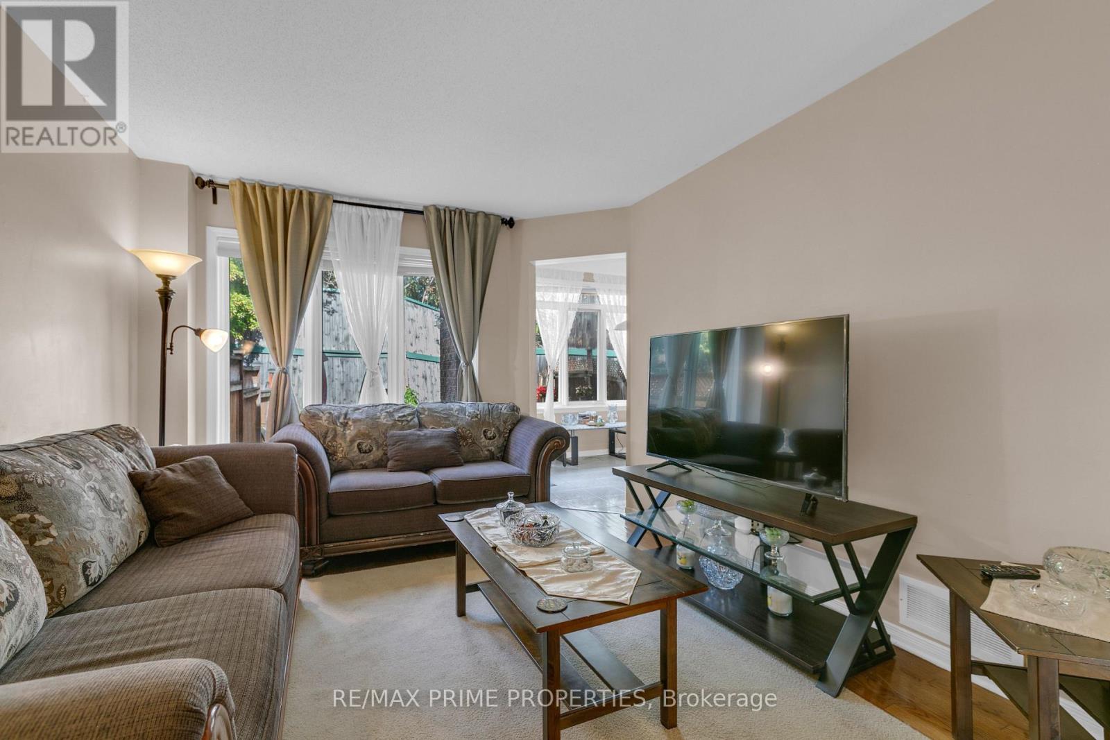 33 Inverkip Avenue Property Photo 7