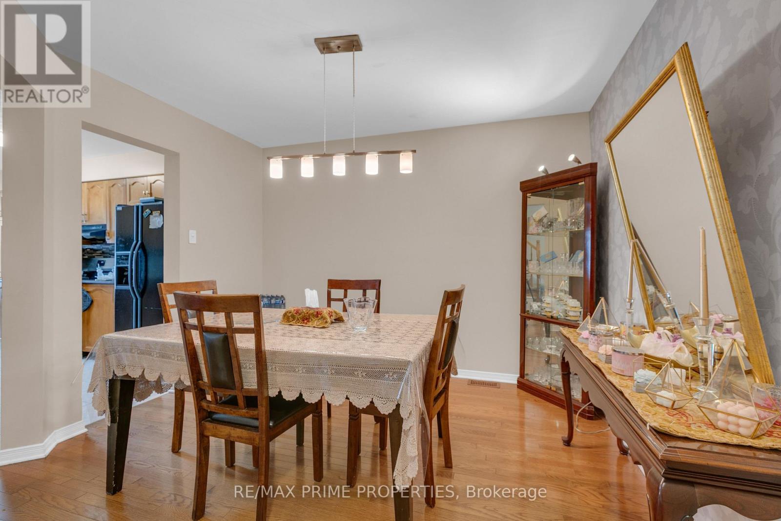 33 Inverkip Avenue Property Photo 9