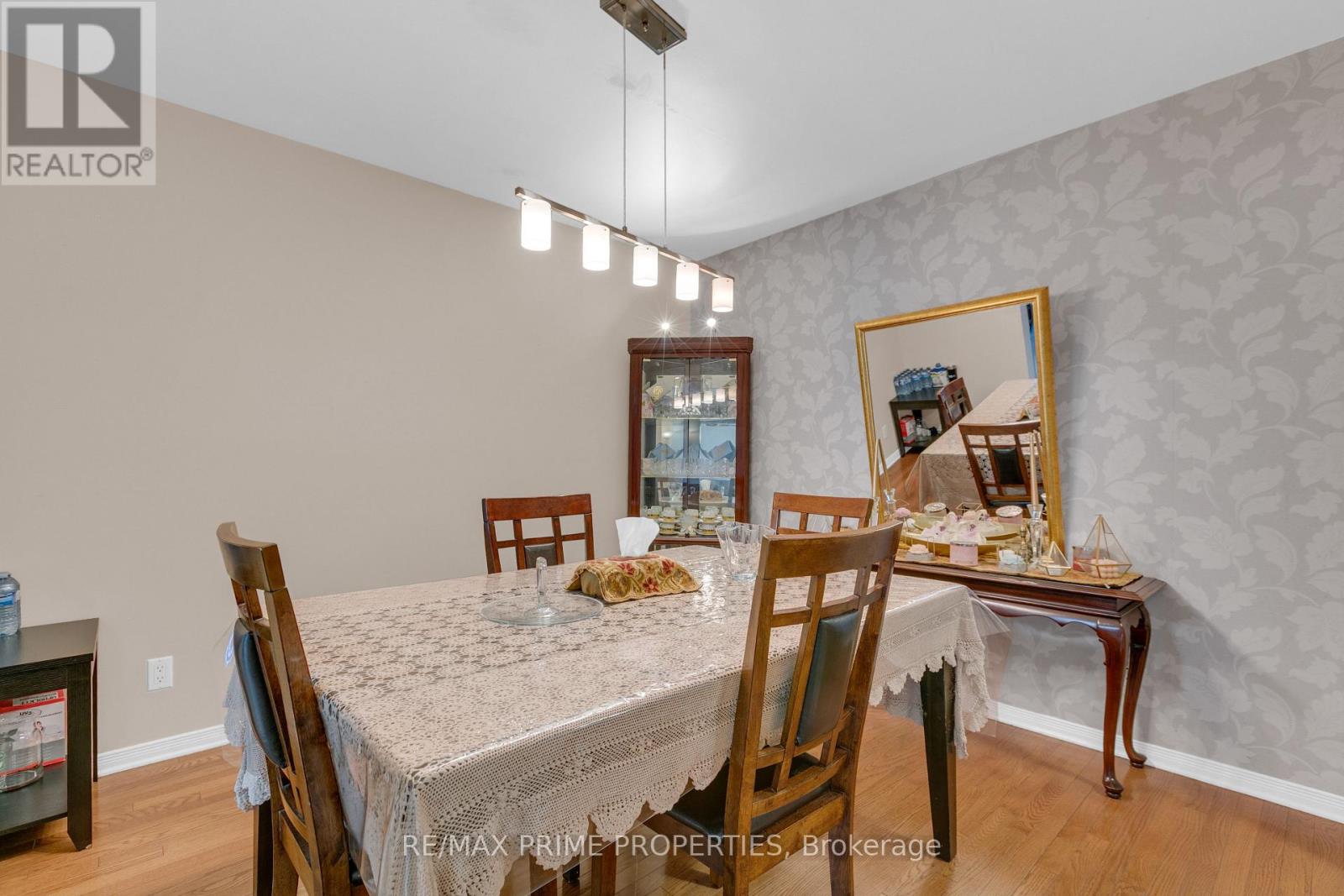 33 Inverkip Avenue Property Photo 10