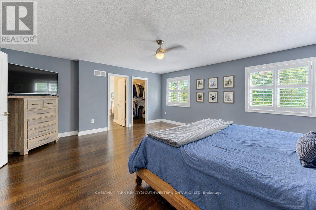 31 Elmbank Trail Property Photo 36
