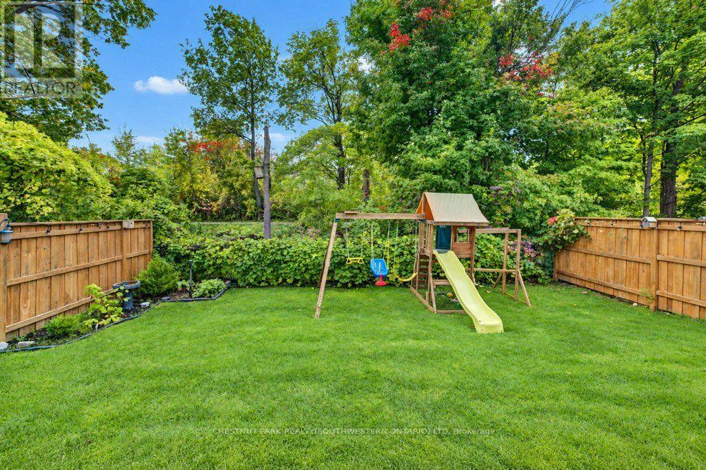 31 Elmbank Trail Property Photo 50