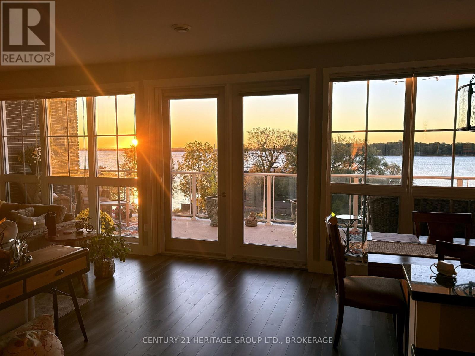 409 - 130 Water Street Property Photo 7