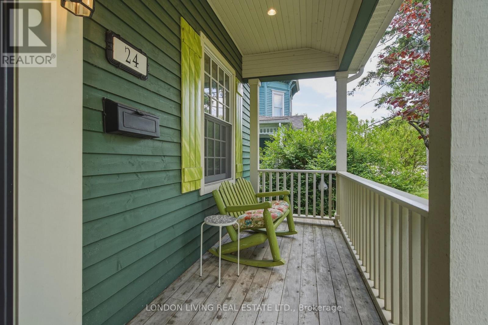 24 Centre Street Property Photo 3