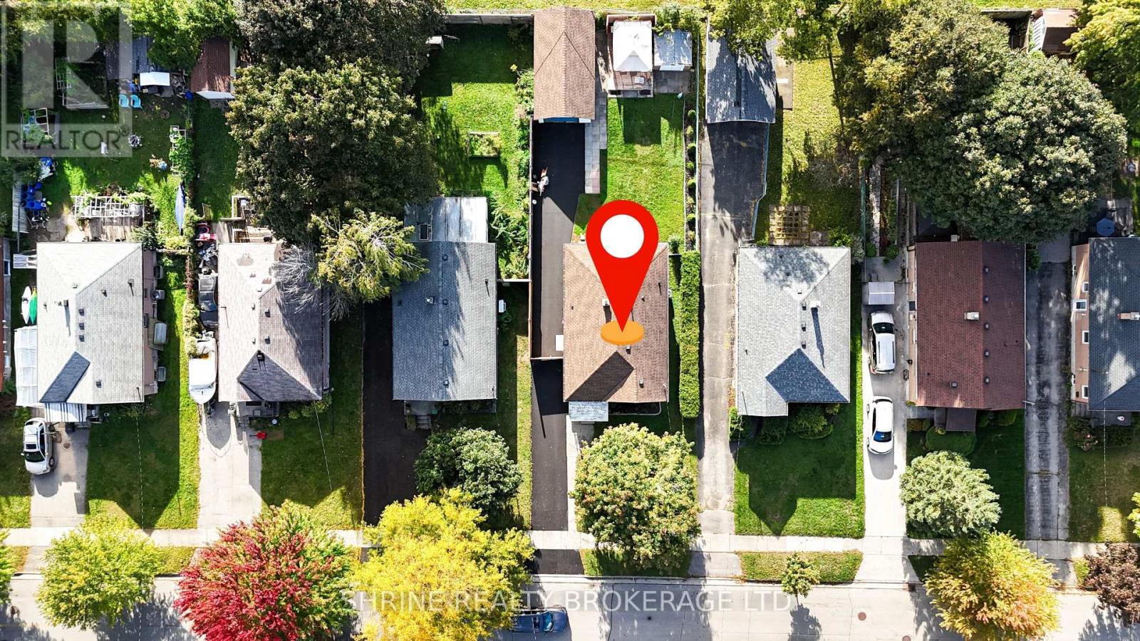 227 Sterling Street Property Photo 4