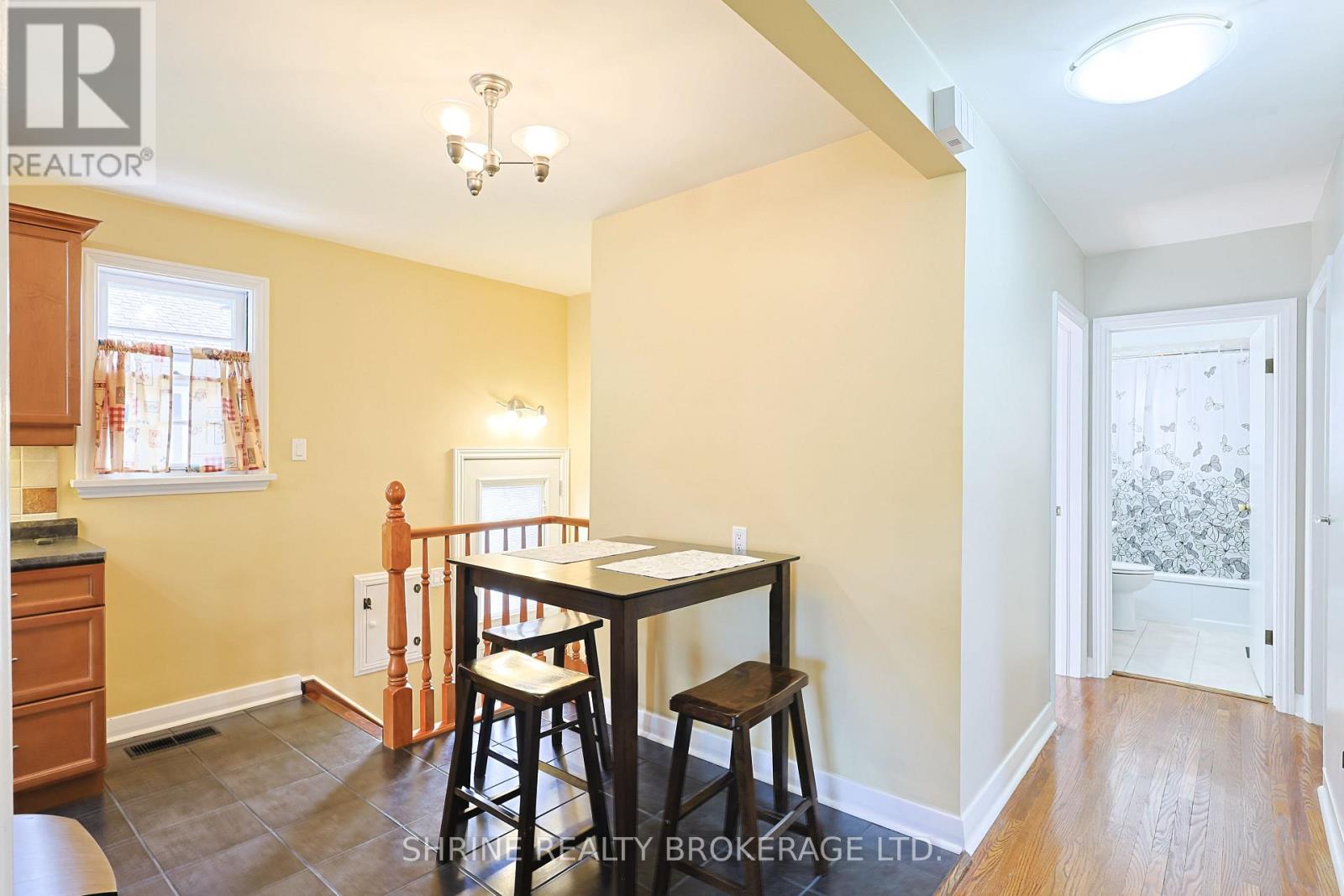 227 Sterling Street Property Photo 10