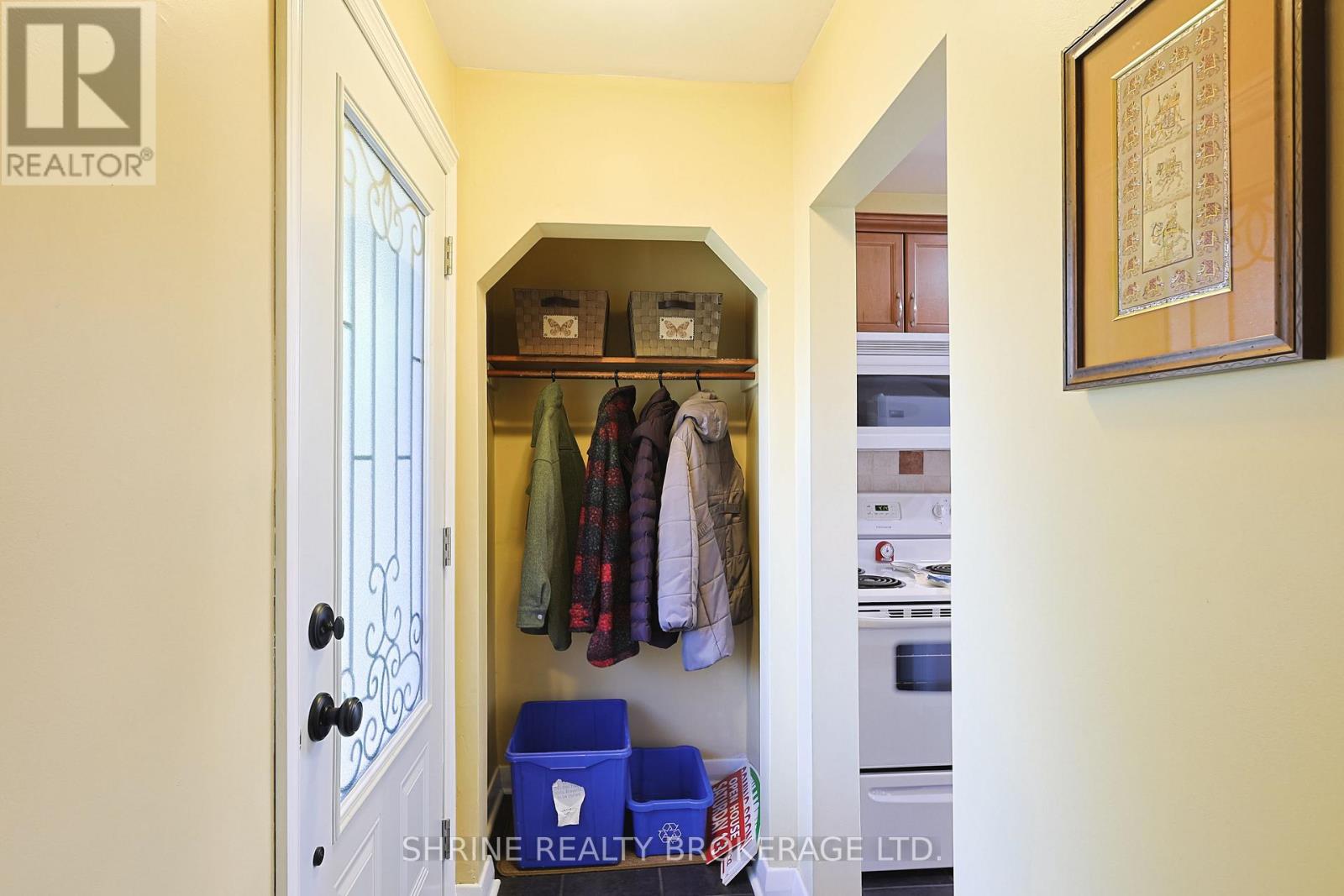 227 Sterling Street Property Photo 13