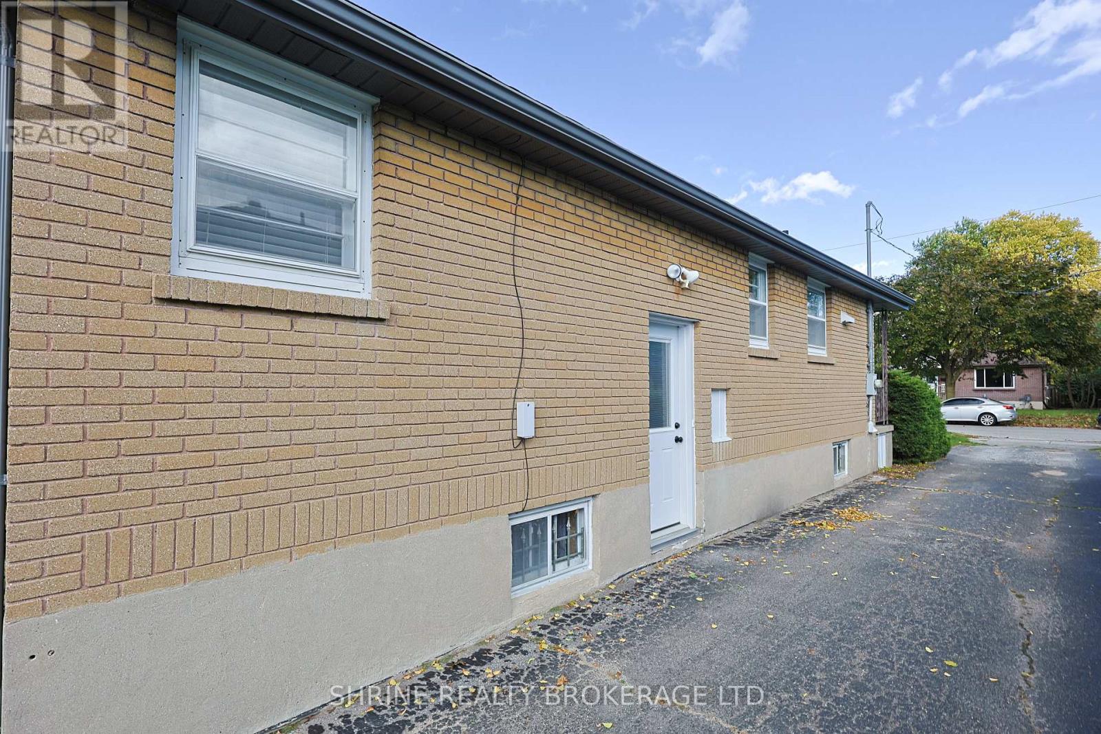 227 Sterling Street Property Photo 38