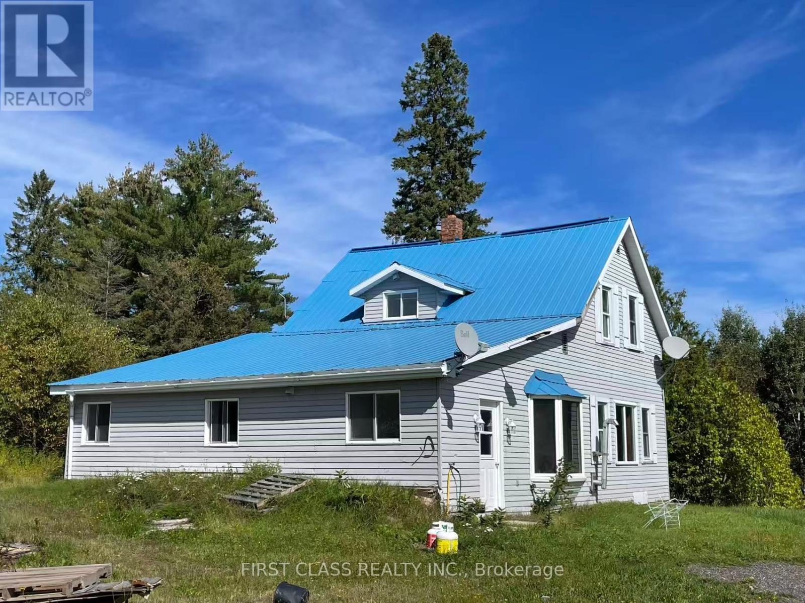 287 Proudfoot Road Property Photo 1