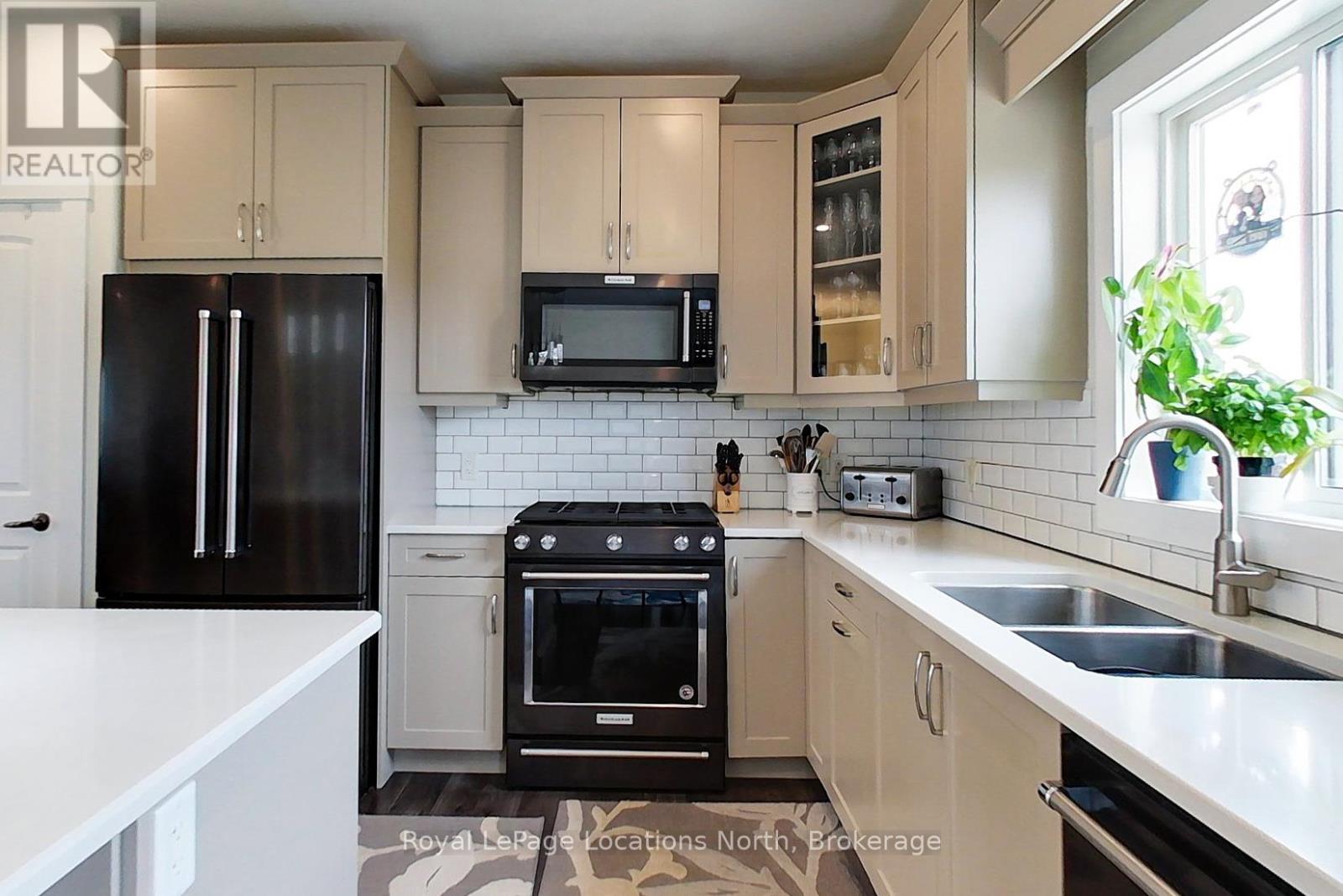 204 Mactay Drive Property Photo 12