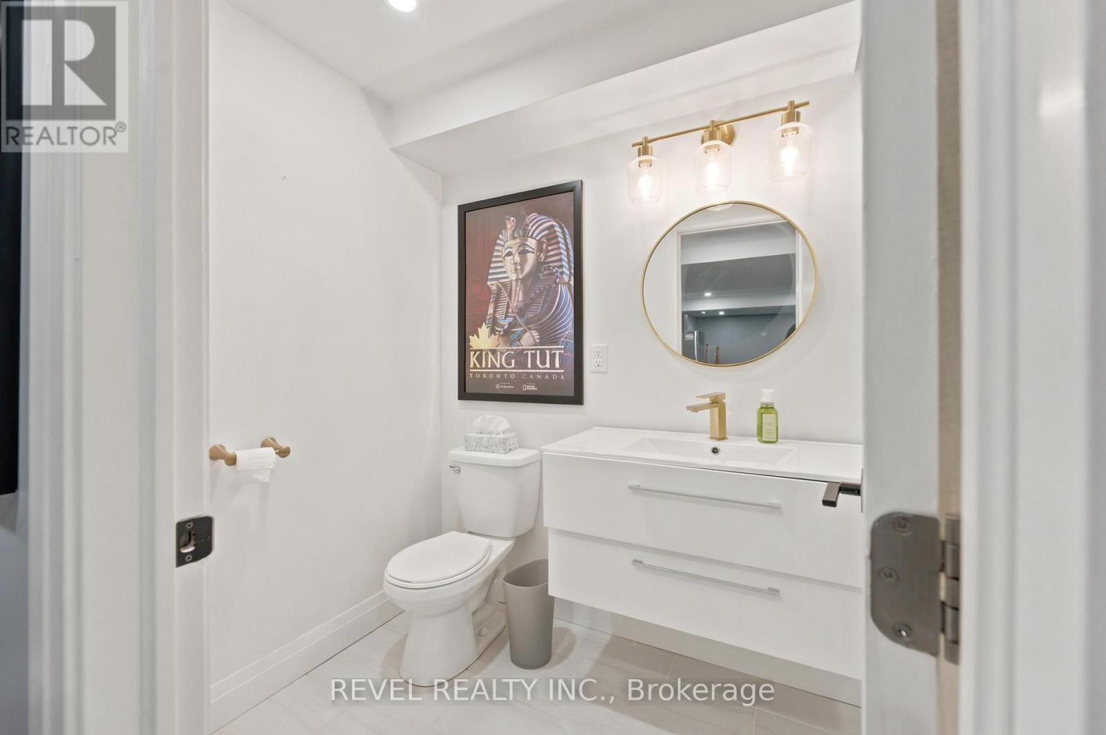 207 Valridge Drive Property Photo 34