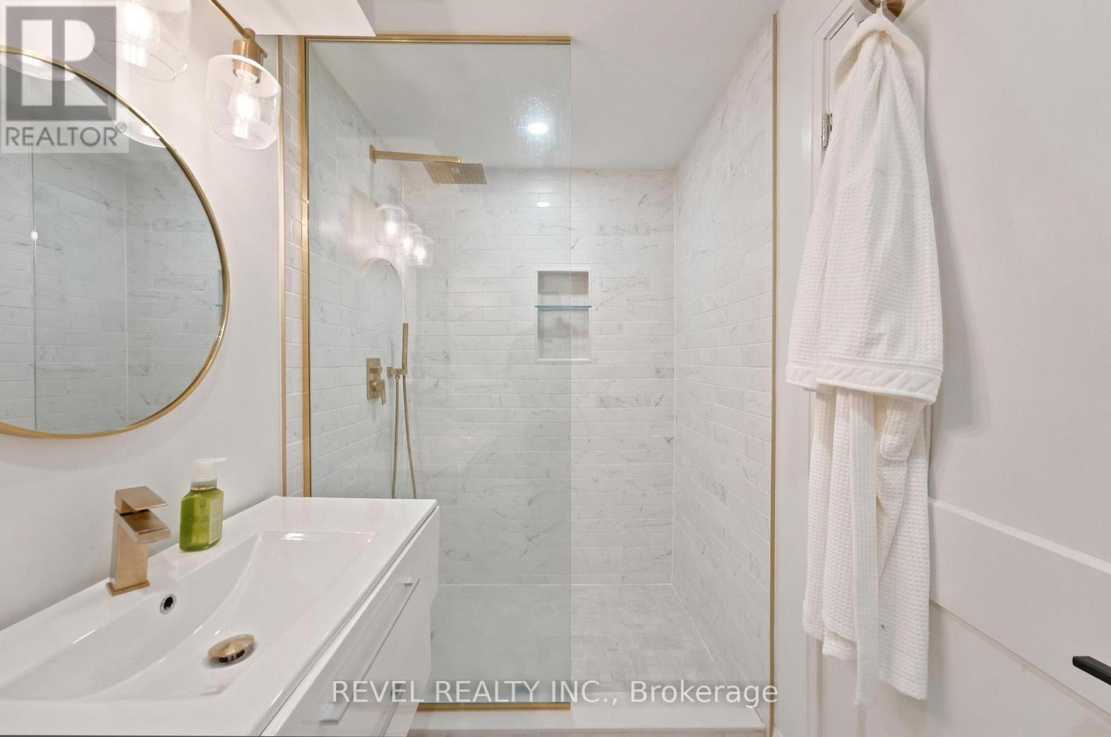 207 Valridge Drive Property Photo 35