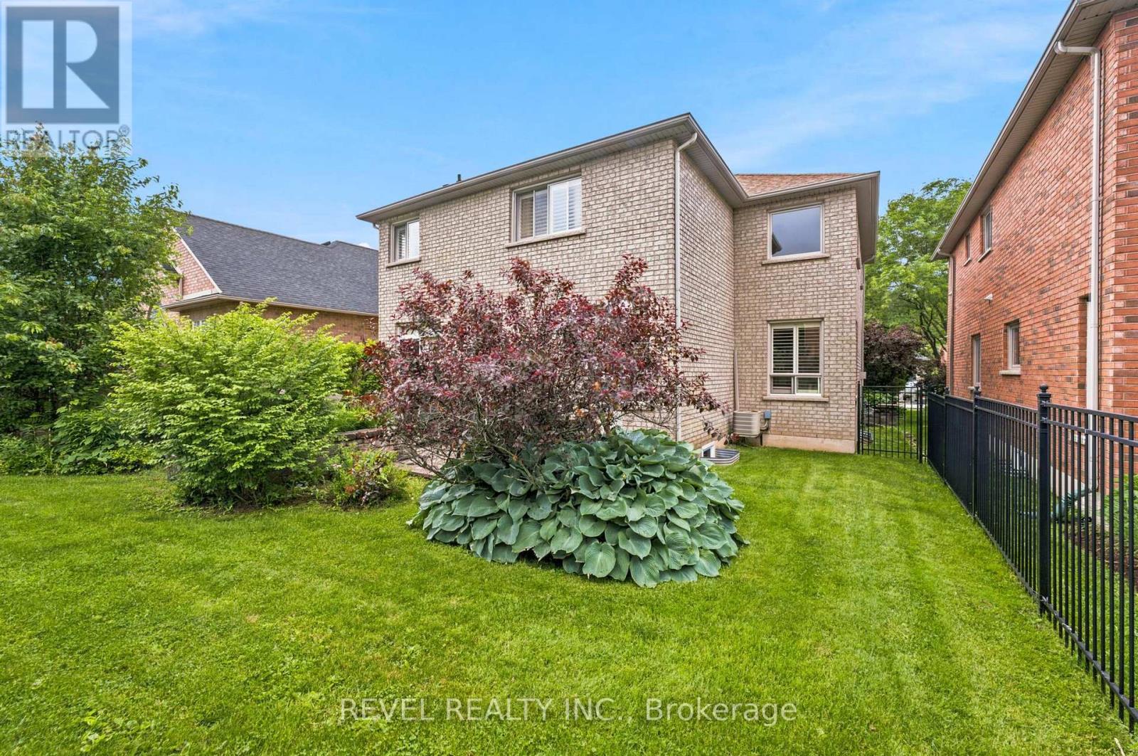 207 Valridge Drive Property Photo 39