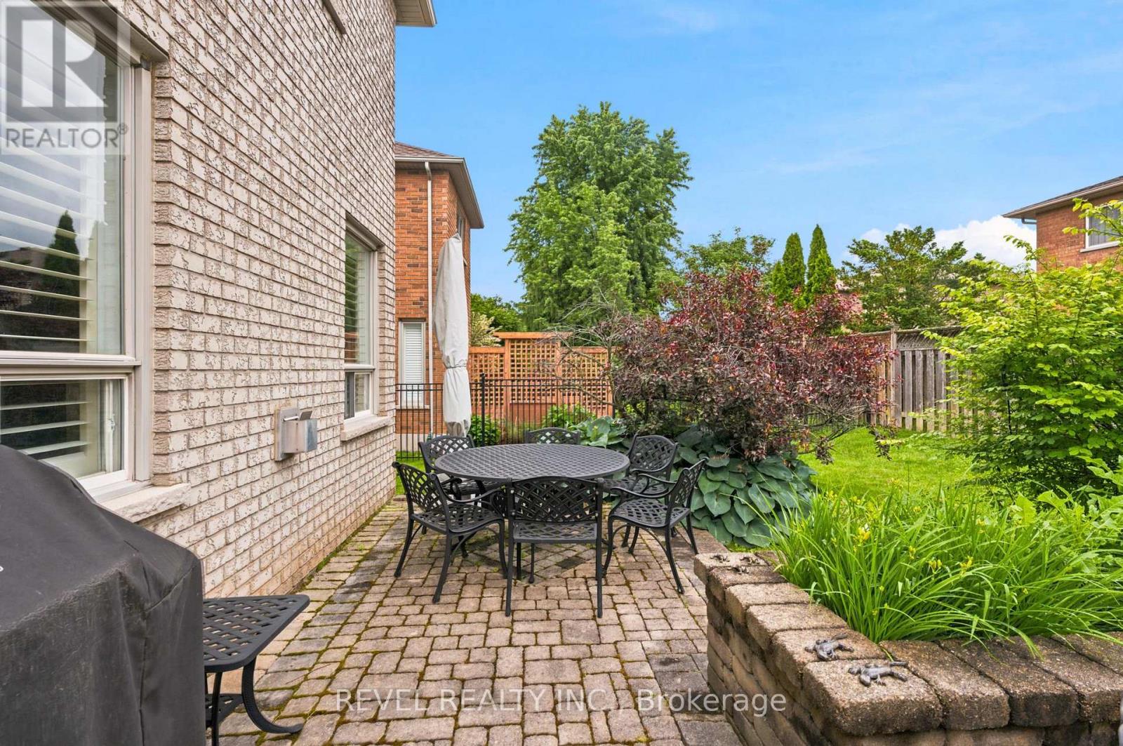 207 Valridge Drive Property Photo 40