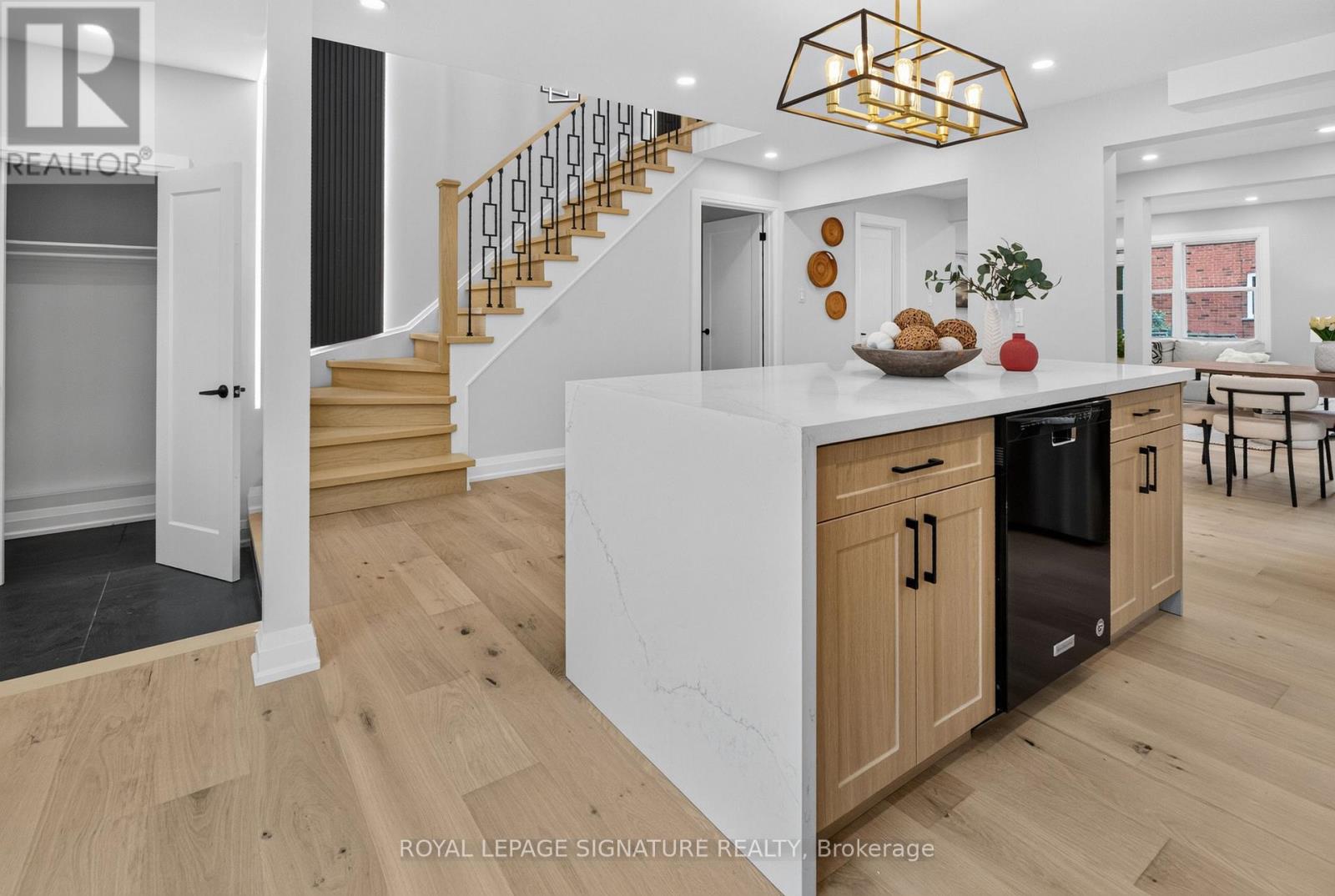 20 Sunvale Place Property Photo 14