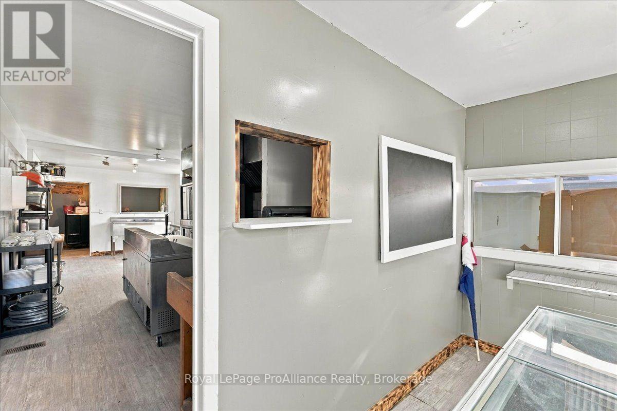 12269 Highway 41 Highway Property Photo 16