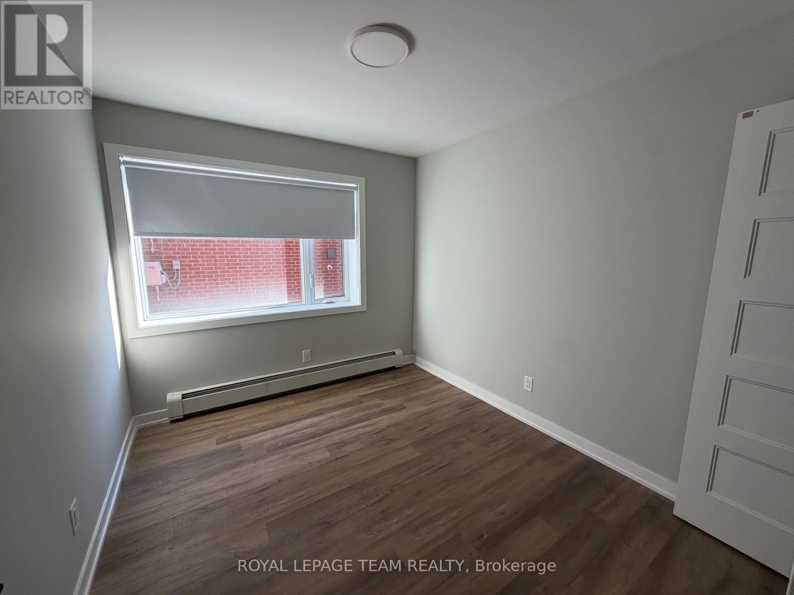 102 - 1305 Summerville Avenue Property Photo 10
