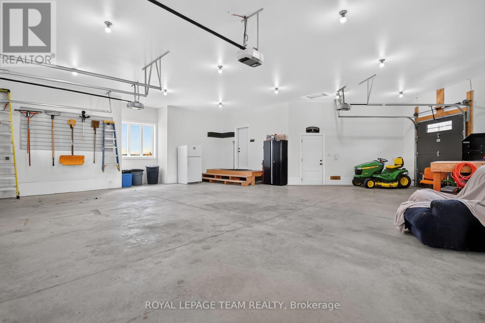 181 Harold Jones Way Property Photo 34