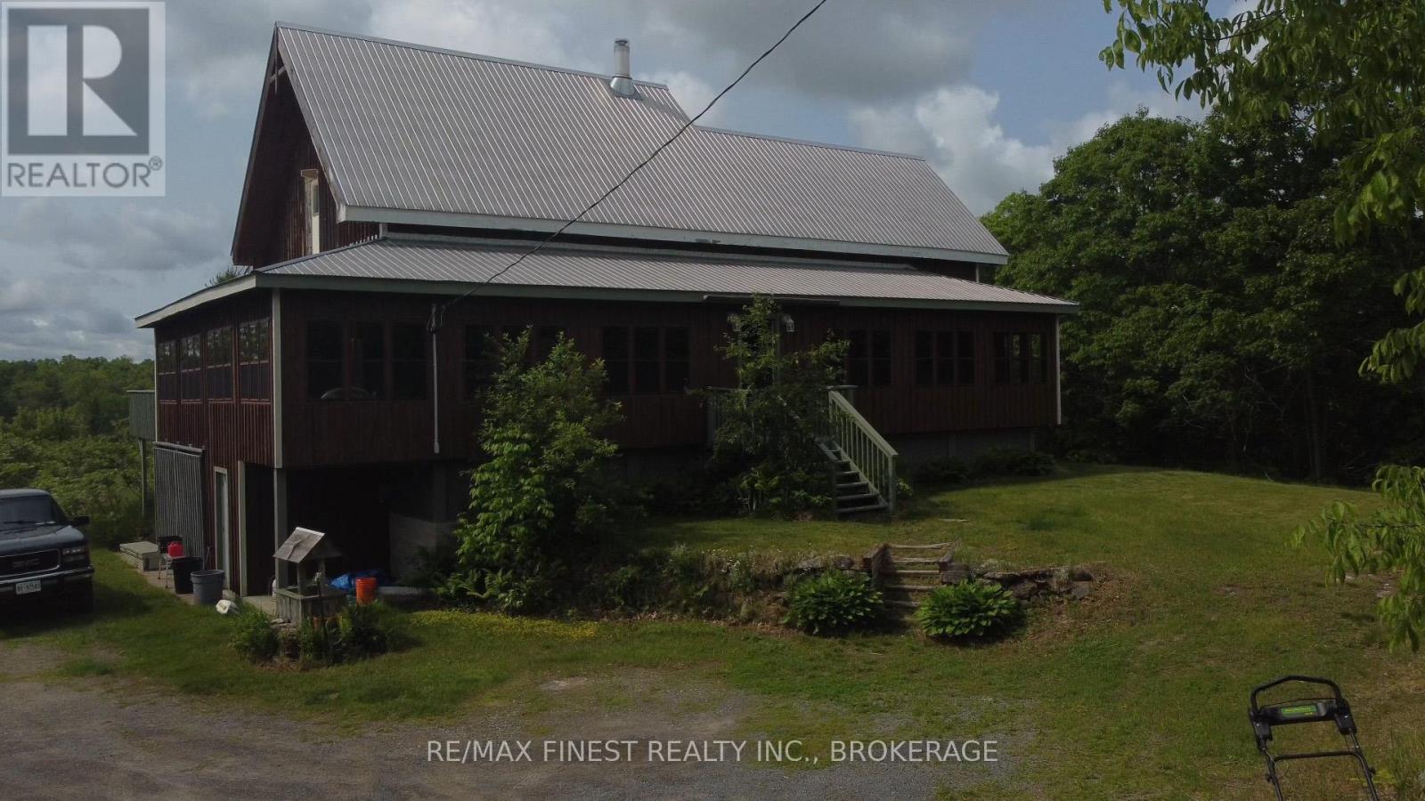 1146 Fourth Lake Road Property Photo 4