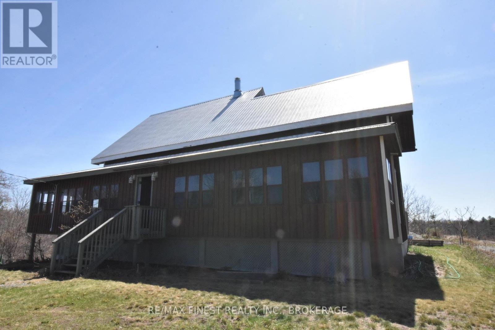 1146 Fourth Lake Road Property Photo 5