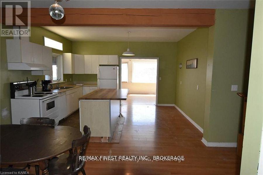1146 Fourth Lake Road Property Photo 7