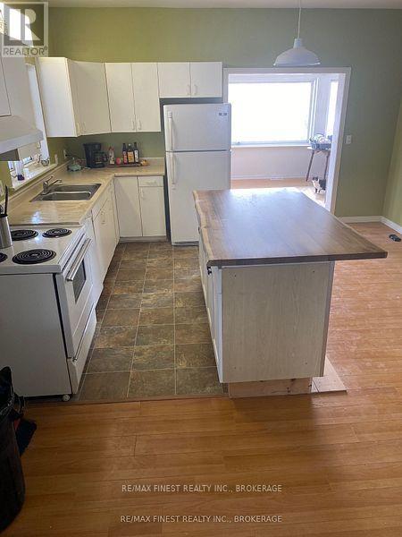 1146 Fourth Lake Road Property Photo 8