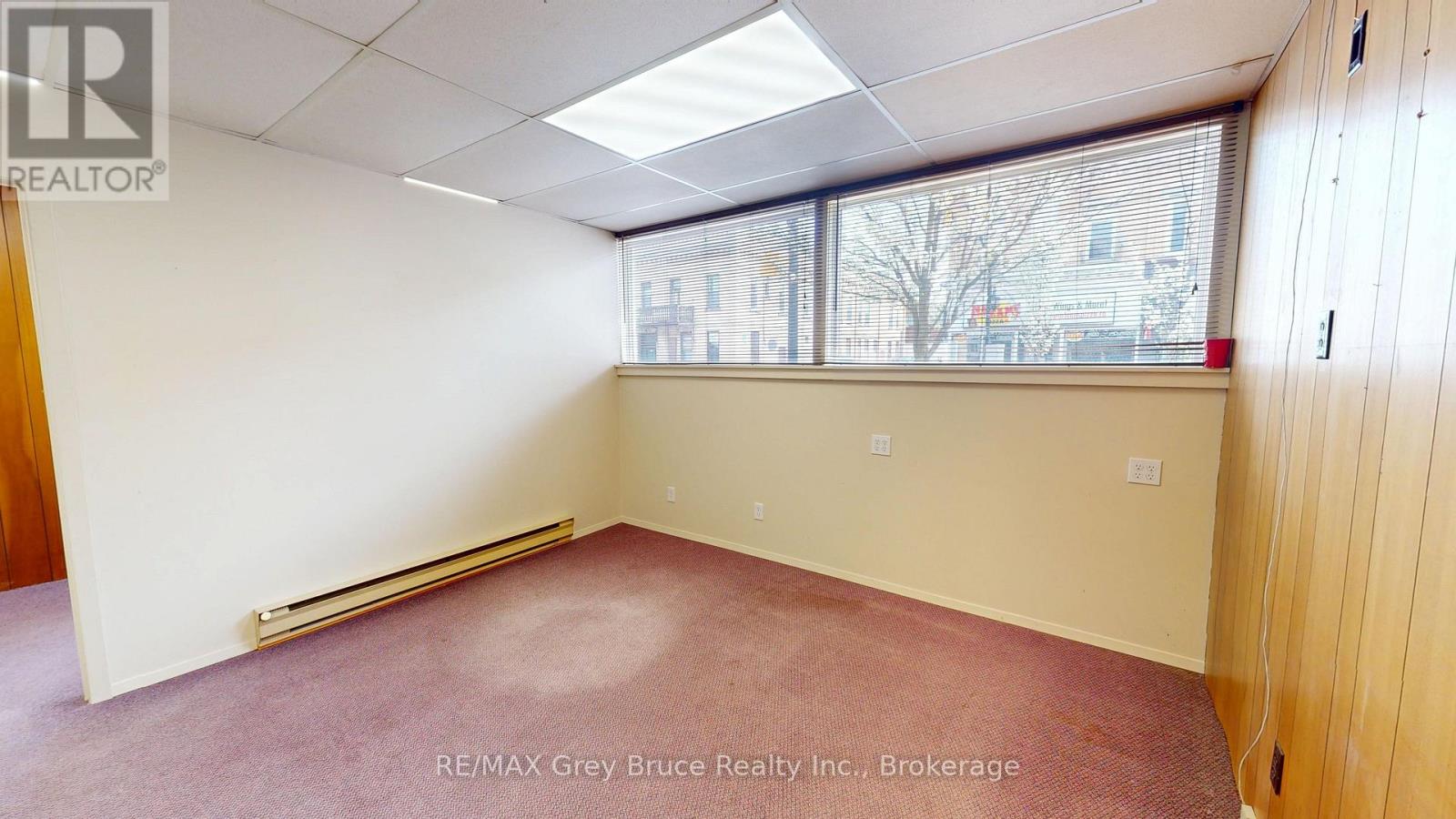 62 1st Avenue S Property Photo 2