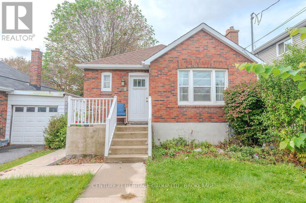 170 NAPIER STREET