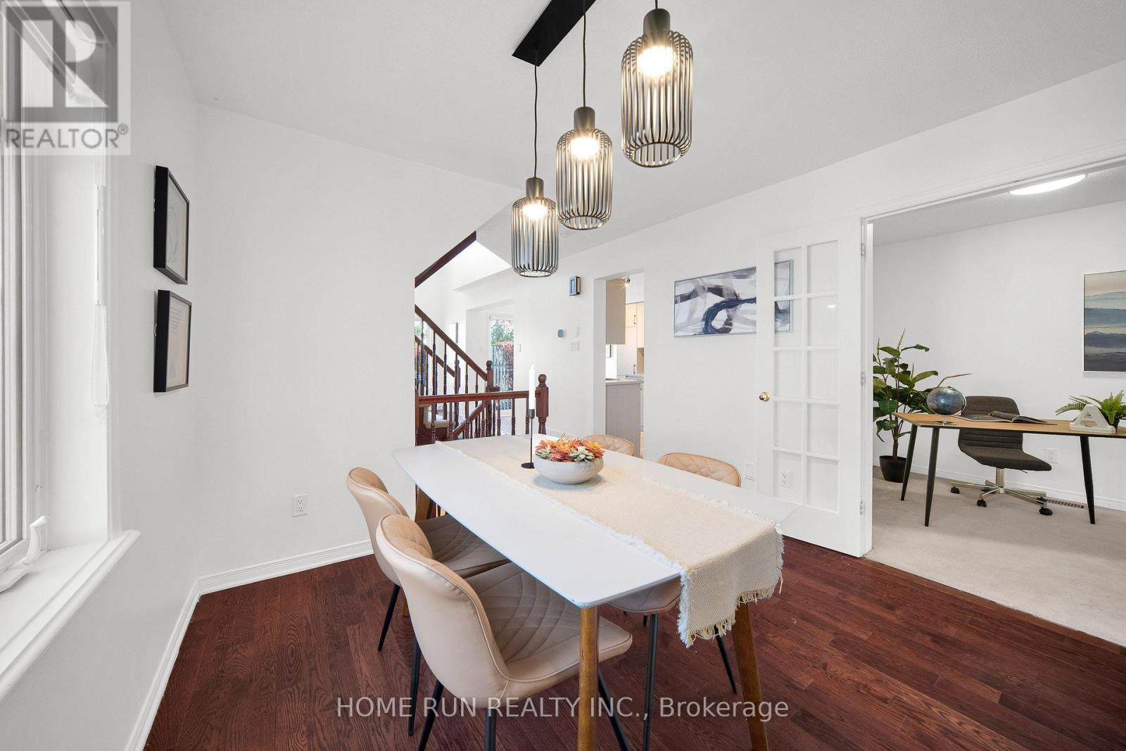221 Royal Gala Private Property Photo 17