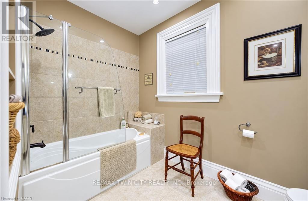 119 John Street Property Photo 35