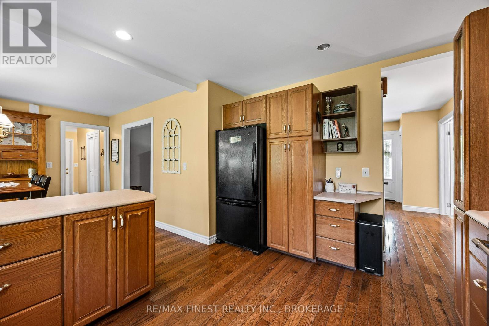 2032 Valleyview Drive Property Photo 13