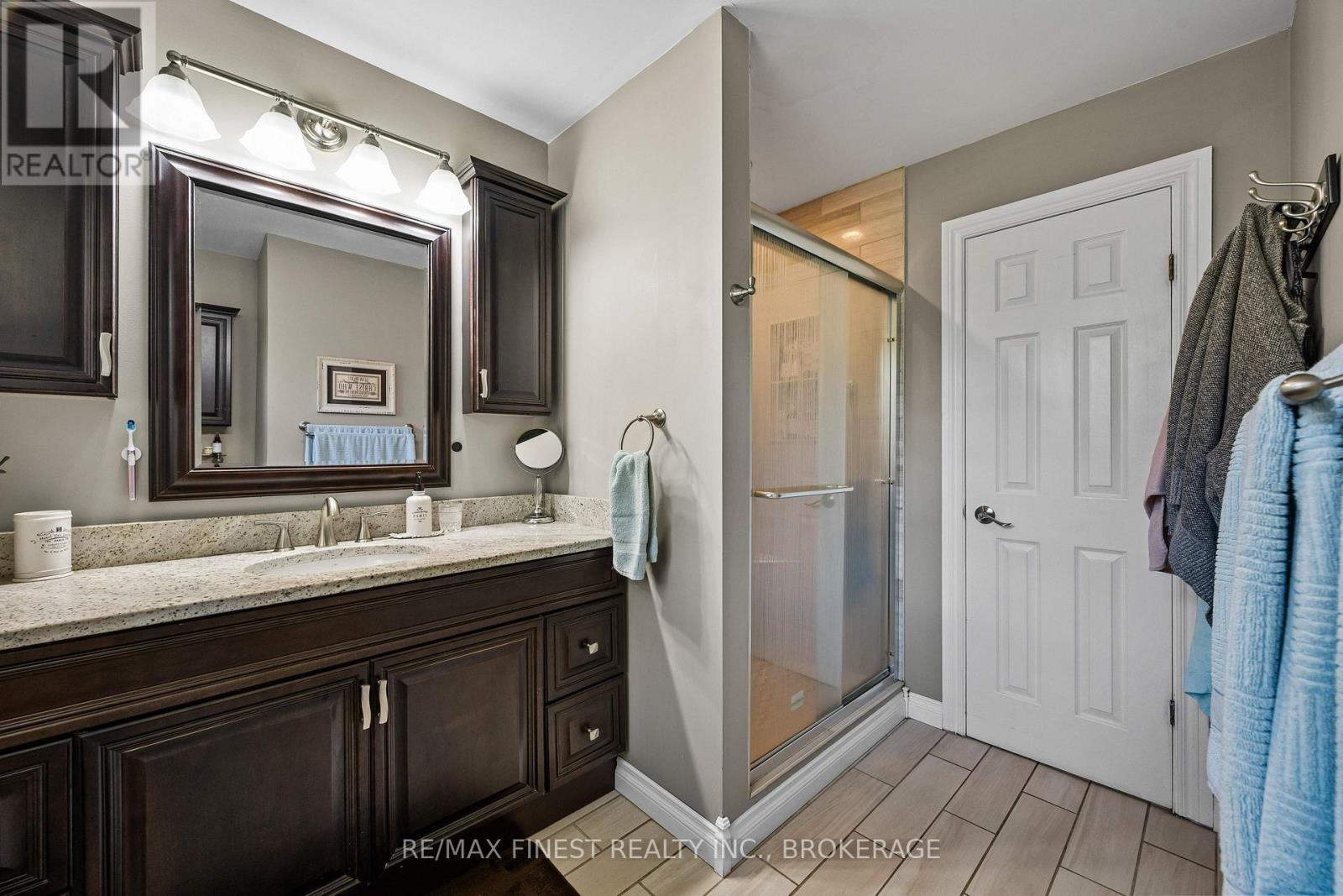 2032 Valleyview Drive Property Photo 26