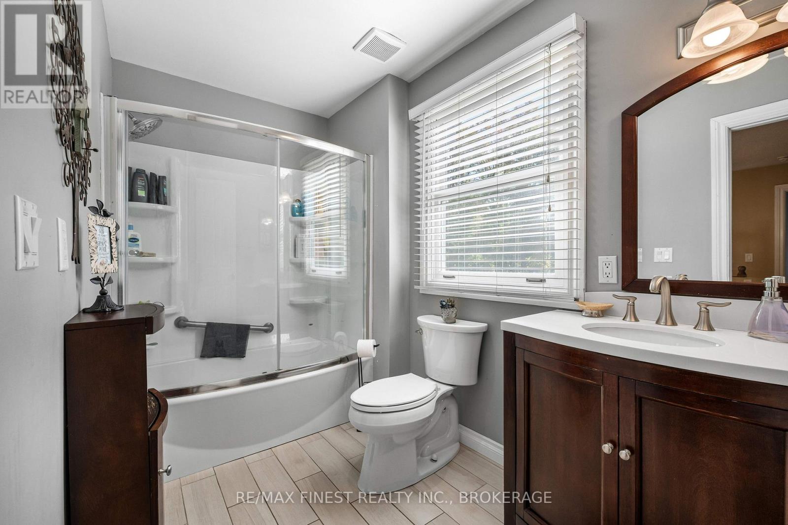 2032 Valleyview Drive Property Photo 33