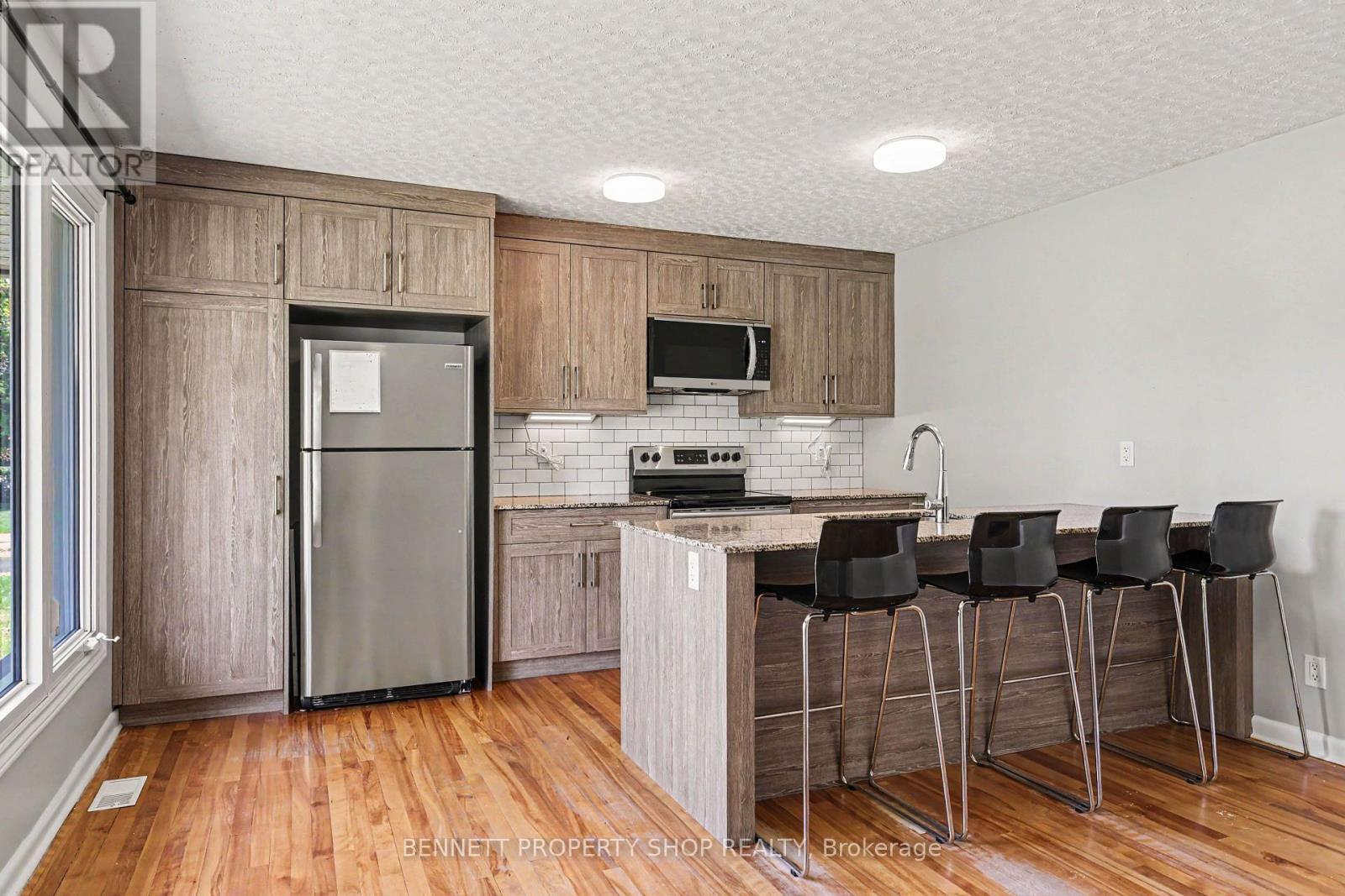 1308 Rustic Drive Property Photo 4