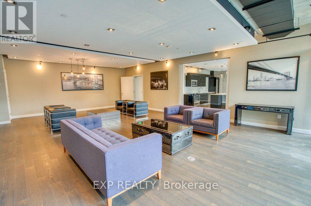 401 - 224 Lyon Street N Property Photo 31