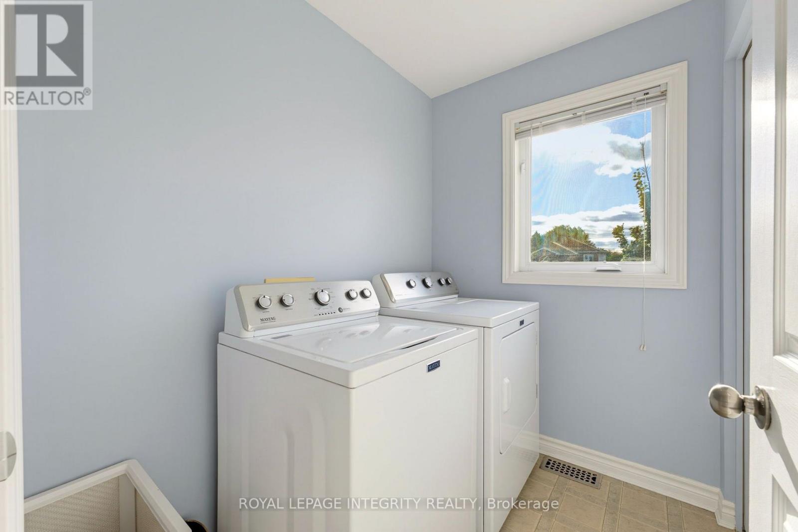 20 Merlin Street Property Photo 28