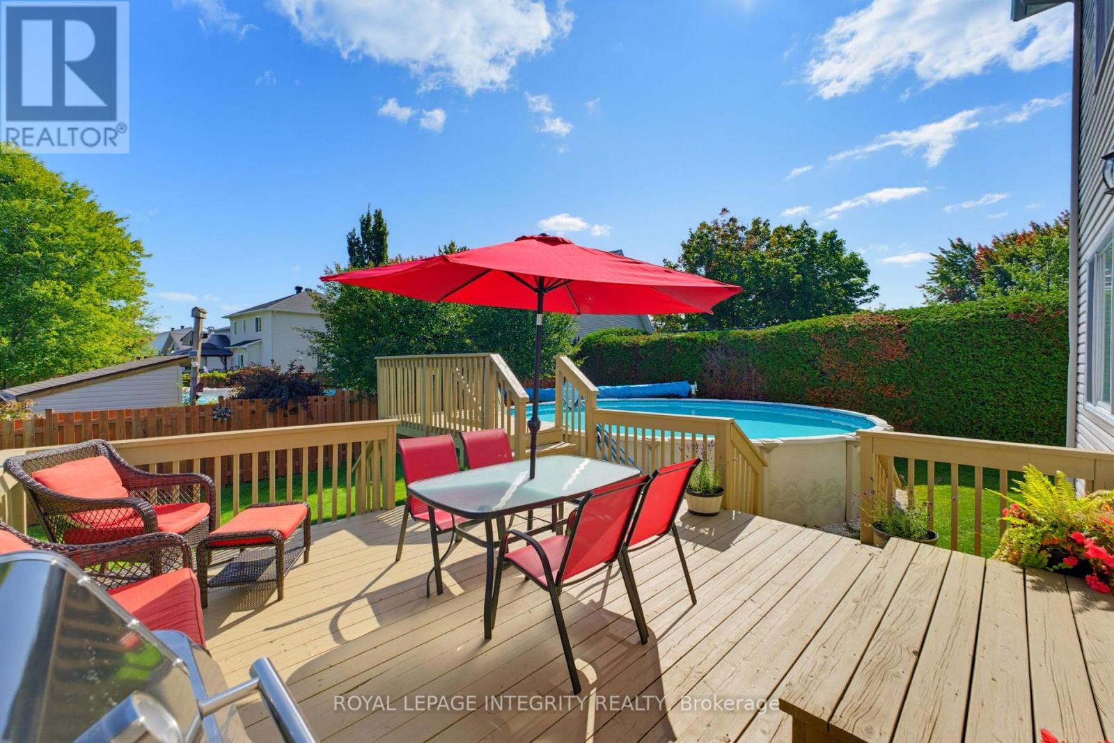 20 Merlin Street Property Photo 35