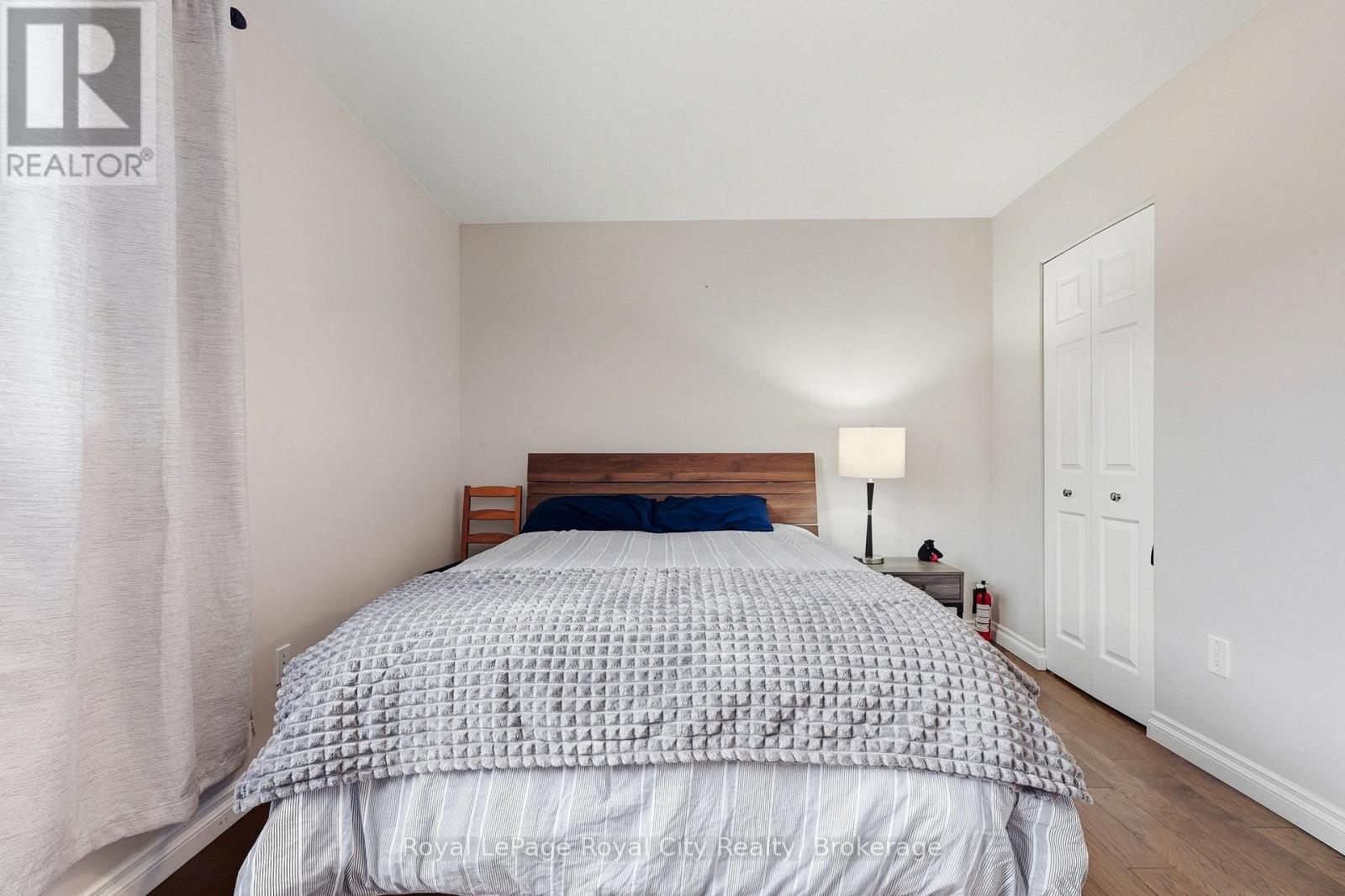 Upper - 37 Mcilwraith Crescent Property Photo 16