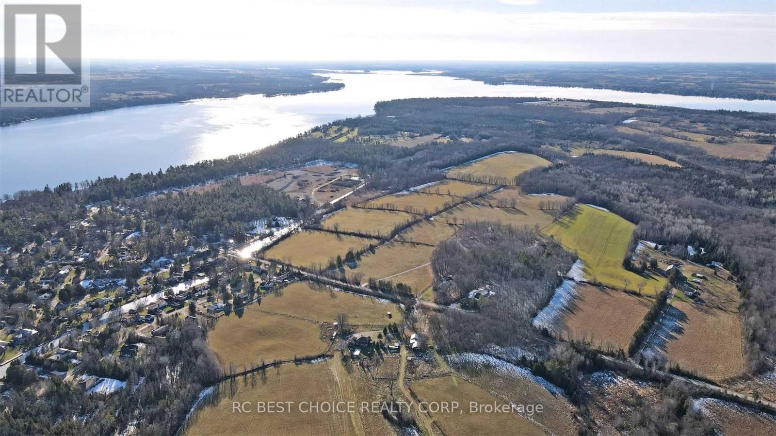 571 Hickory Beach Road Property Photo 4