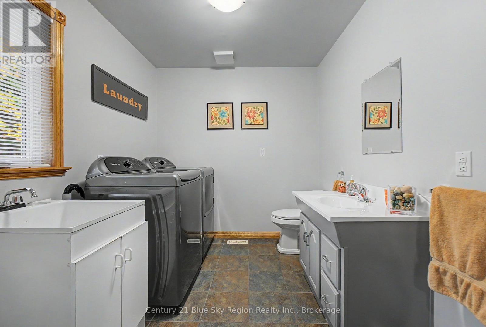 188 Paradis Street Property Photo 22